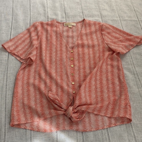 Michael Kors blouse with gold buttons and tie. - Picture 6 of 14